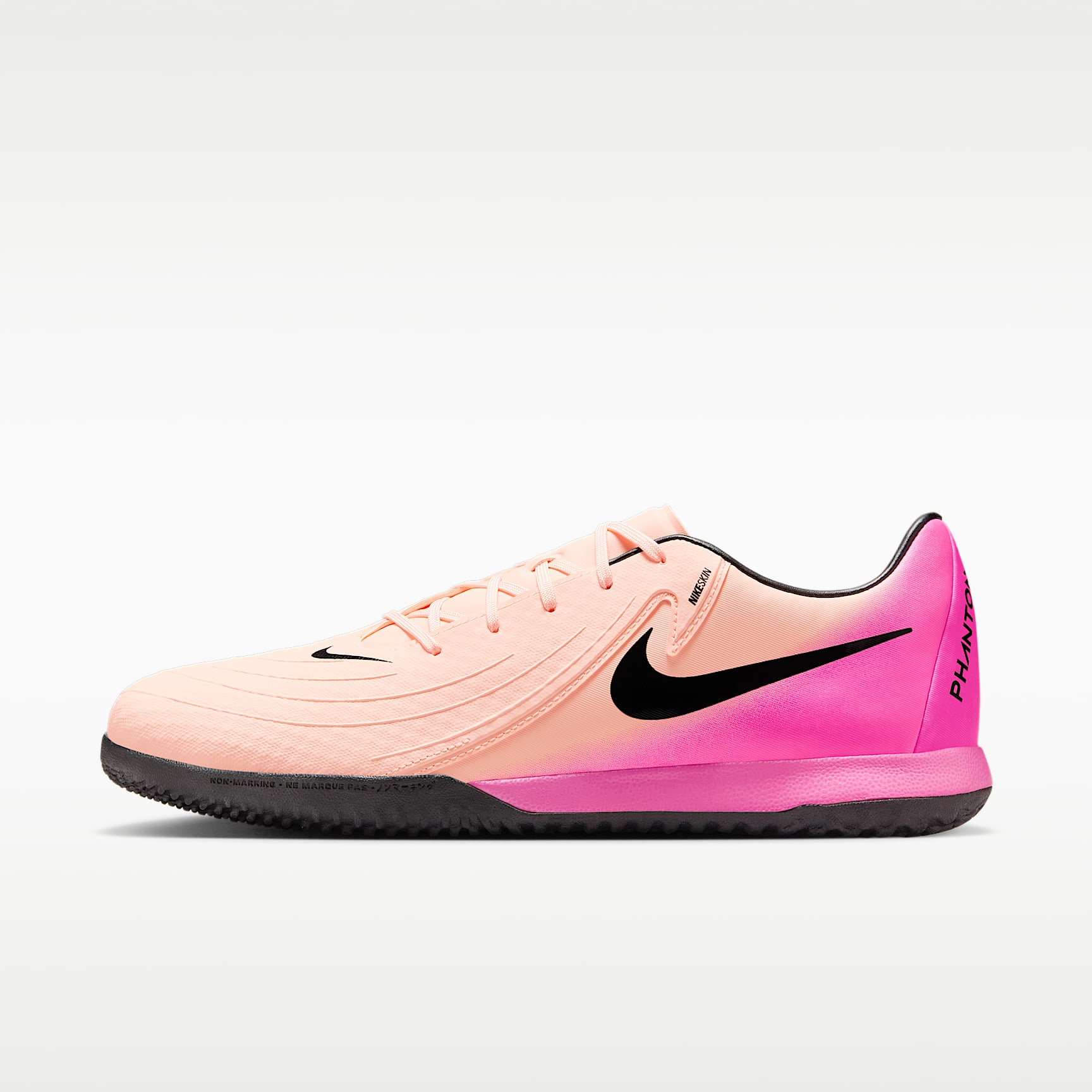 シューズ NIKEphantomGX26cm Nike Phantom GX 2 Academy Indoor/Court Low-Top Soccer Shoes. Nike JP